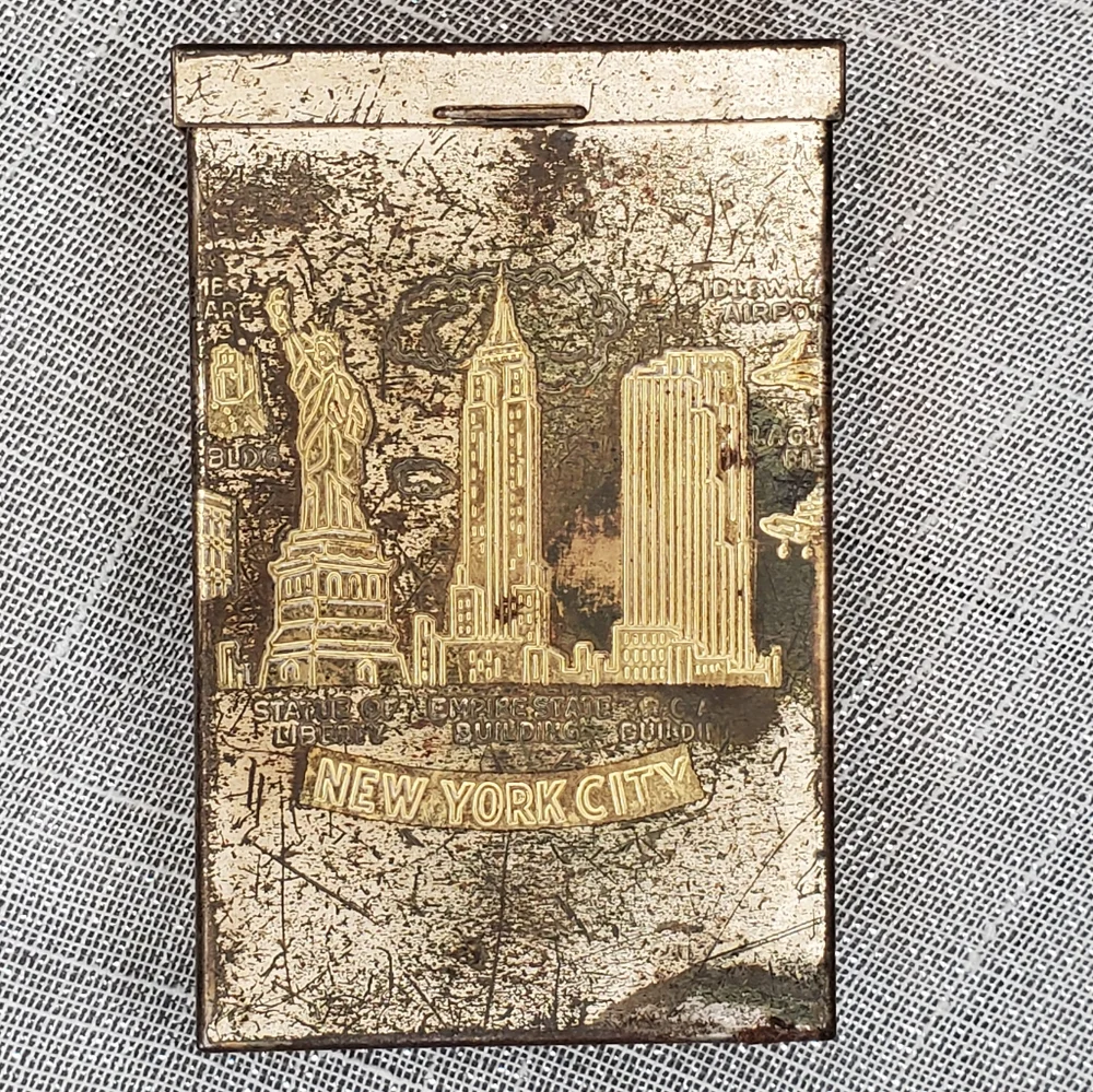 Vintage New York Tin Can - Picture 1 of 7